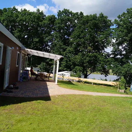 Camping Im Mobilheim Am Luckower See Prázdninový dům *